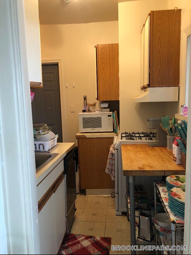 Building Photo - 100 St Mary's St