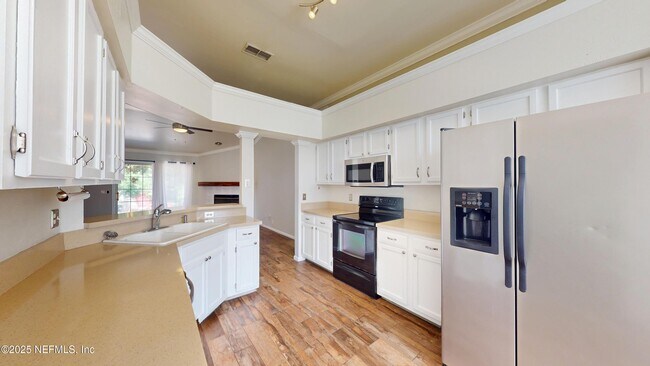 Building Photo - 4434 Cobblefield Cir W