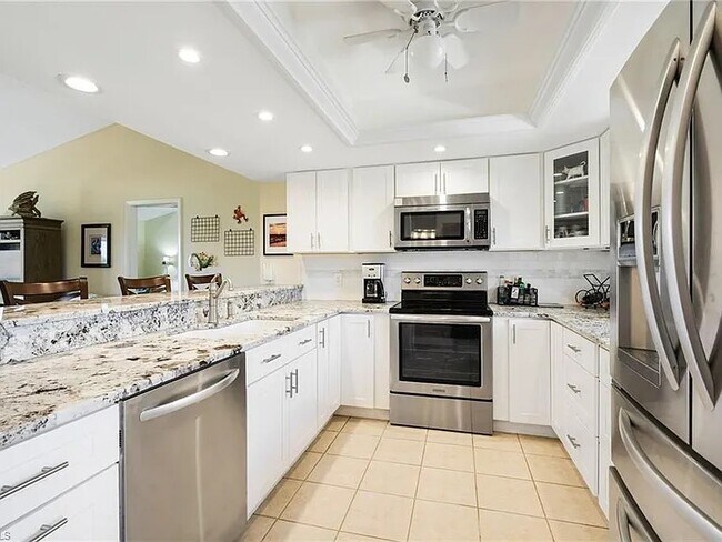 Building Photo - 14513 Aeries Way Dr