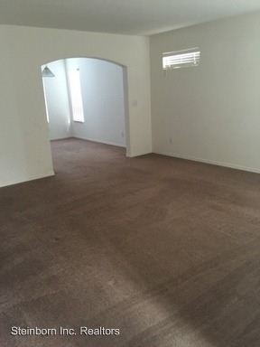 Building Photo - 2872 Carretas Ct