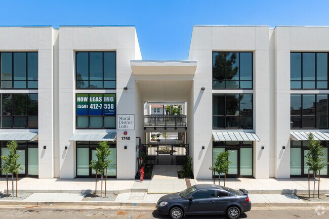 1740 Van Ness Avenue - Entrada - Mural District Lofts