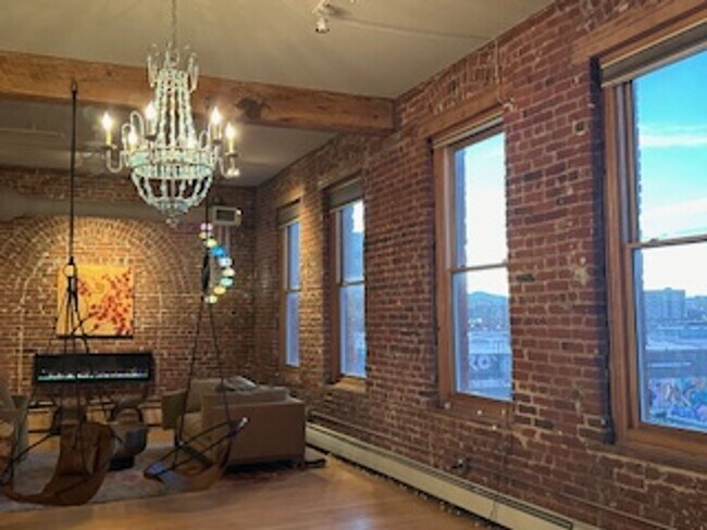 Foto del edificio - Luxury Lumber Loft