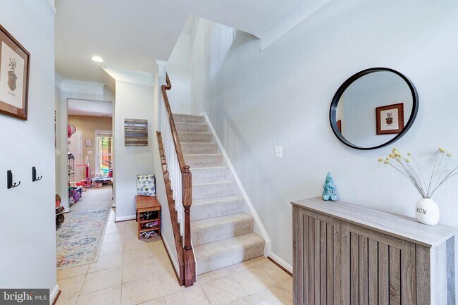 Building Photo - 43149 Crosswind Terrace