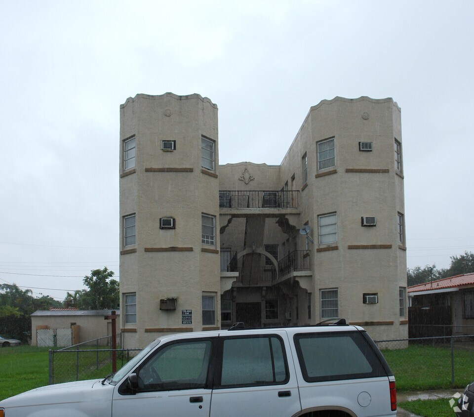 Building Photo - 2-Building Multifamily Portfolio Auction Sale