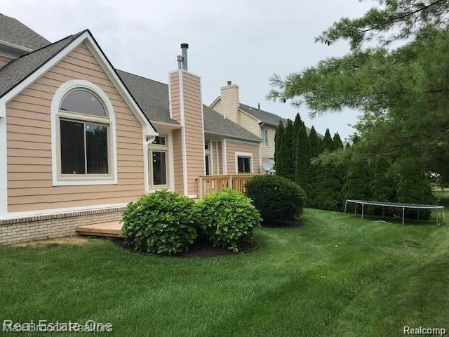 Foto del edificio - 37899 McKenzie Ct