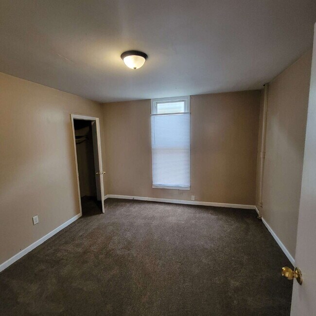 Foto del edificio - Near Eastside 3BR House!