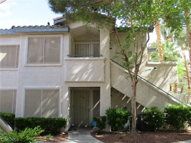 Building Photo - 5140 Mandalay Springs Dr