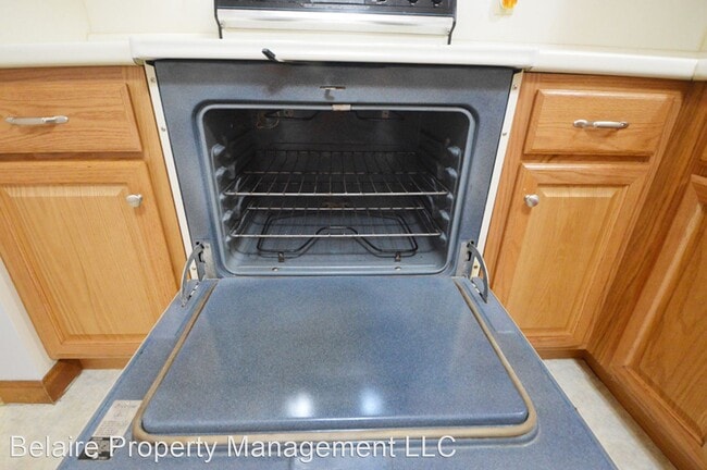 Building Photo - 1 br, 1 bath House - 15 Mayo Drive #24 24