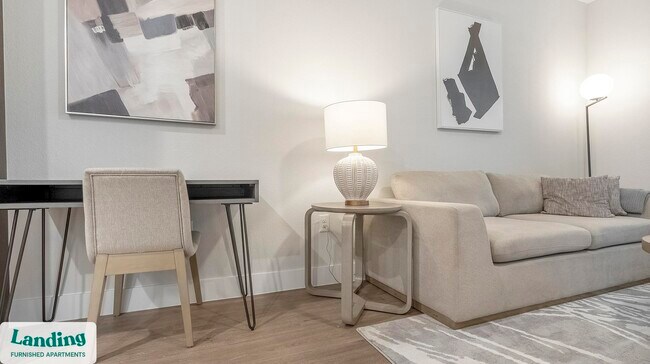 Foto del edificio - 3501 N Austin St