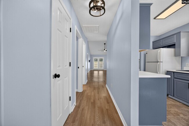 Foto del edificio - 116 Waverly Point Dr