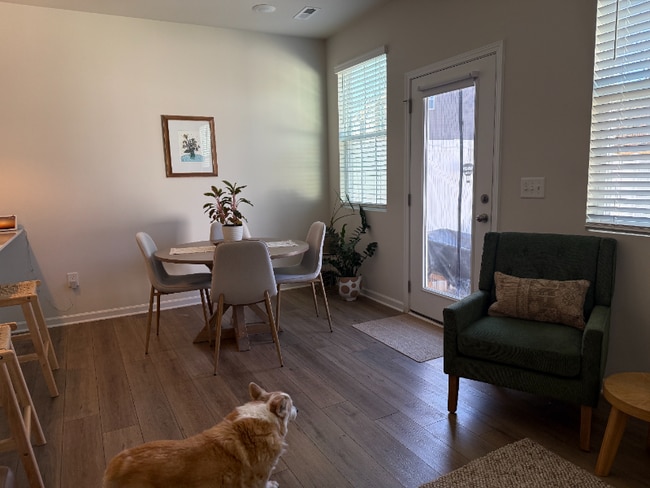 Photo - 114 Wethington Wy Townhome