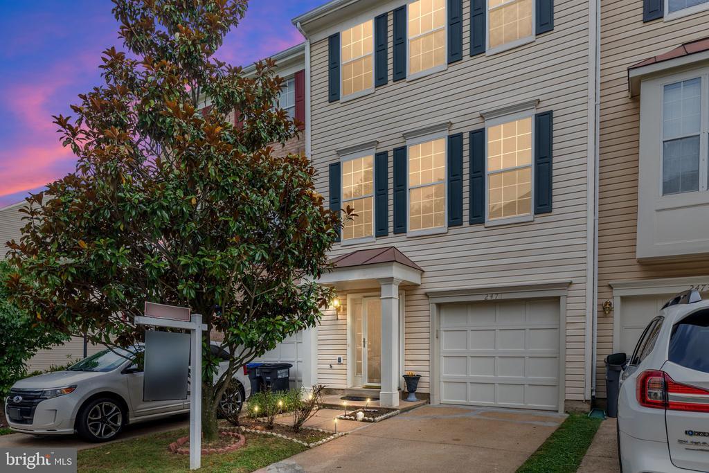 Foto principal - 2471 Clover Field Cir