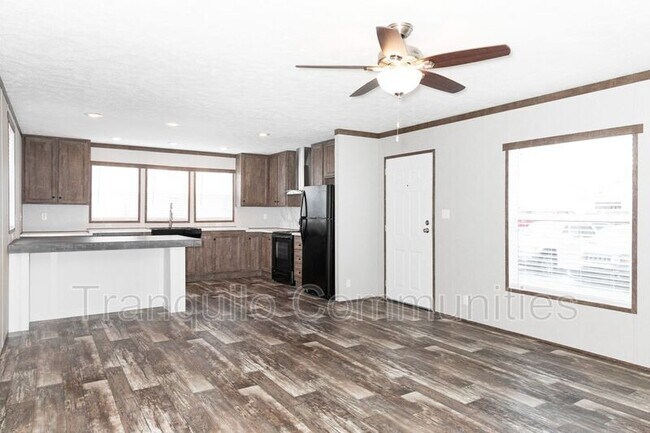 Building Photo - 337 Hester Dr