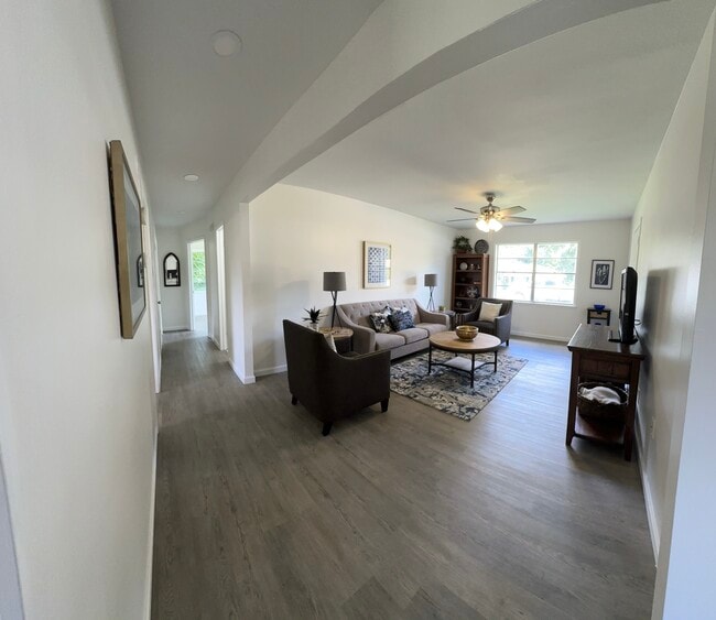 Living Room - 605 W Point Tap Rd