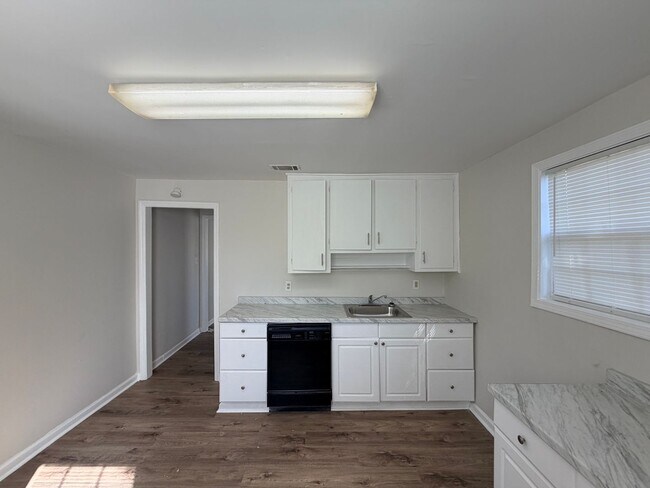 Foto del edificio - Charming home Close to VSU