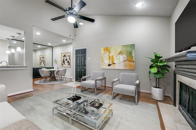 Foto del edificio - 8601 Park Ln