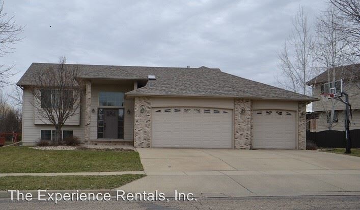 Primary Photo - 6312 S Heatherridge Ave
