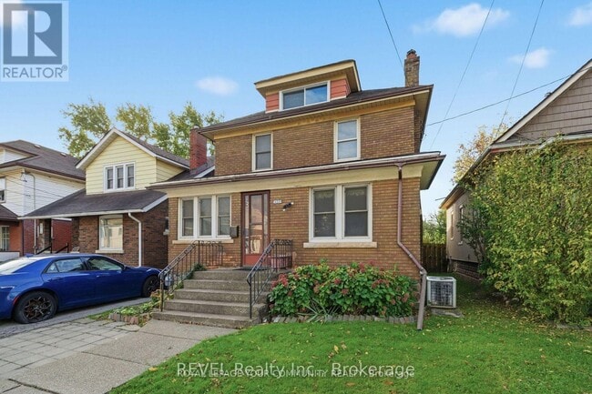 Building Photo - 4899 Morrison St