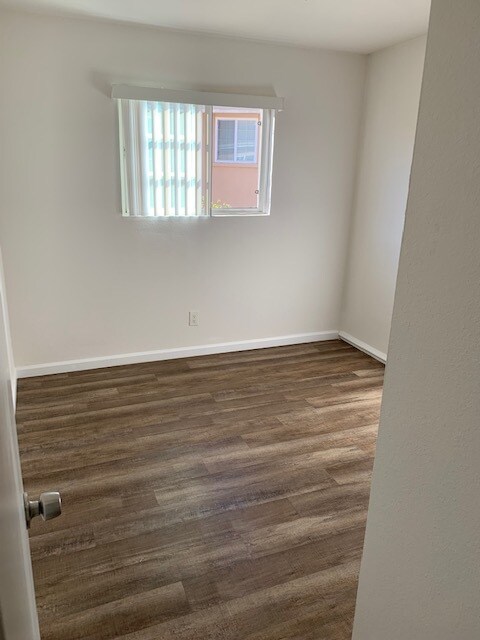 Building Photo - 6867 Osler St