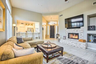 Building Photo - 7152 E Canyon Wren Cir