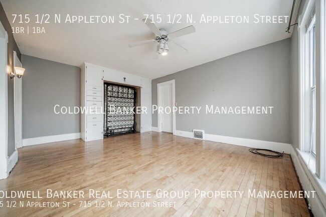 Building Photo - 715 N Appleton St