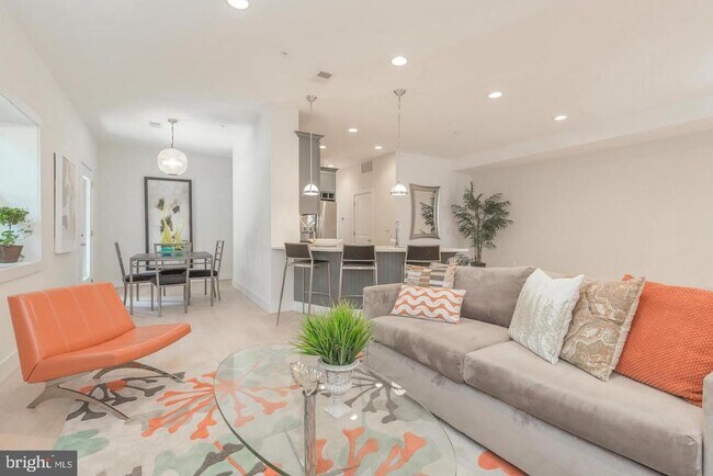 Foto del edificio - 1352 Quincy St NW