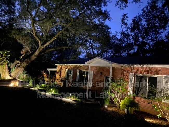 Building Photo - 3408 Blueberry Dr