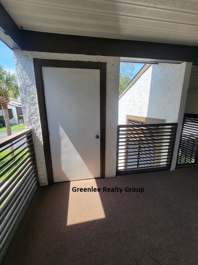 Foto del edificio - 2 Bed/2 Bath Condo in 55+ Community – Pool...