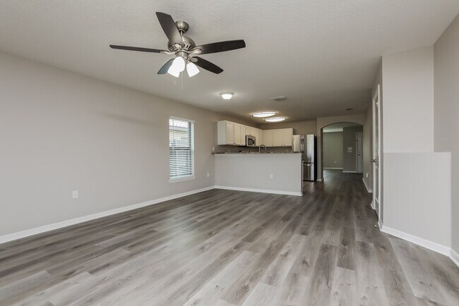 Building Photo - 2353 Bexley Dr