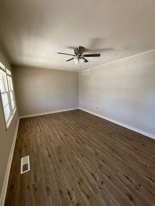 Foto del edificio - 820 G St NW