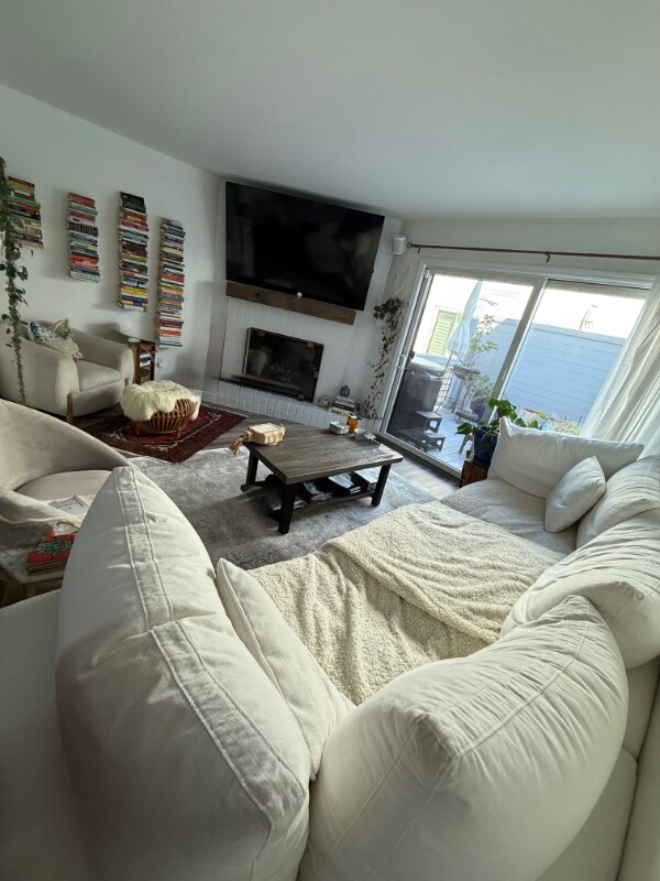 Foto del edificio - 959 Intrepid Ct