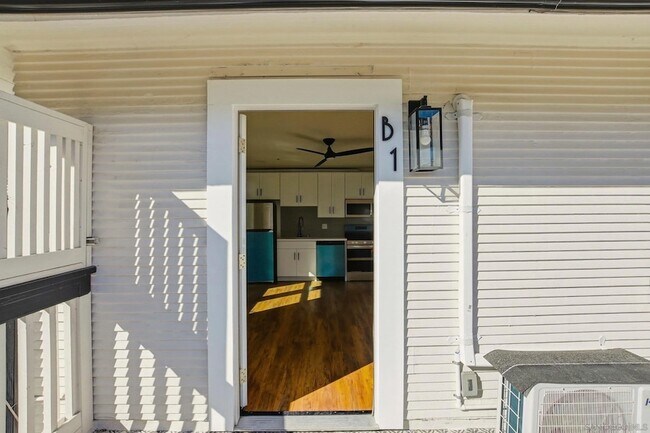 Foto del edificio - 312 Brookes Ave