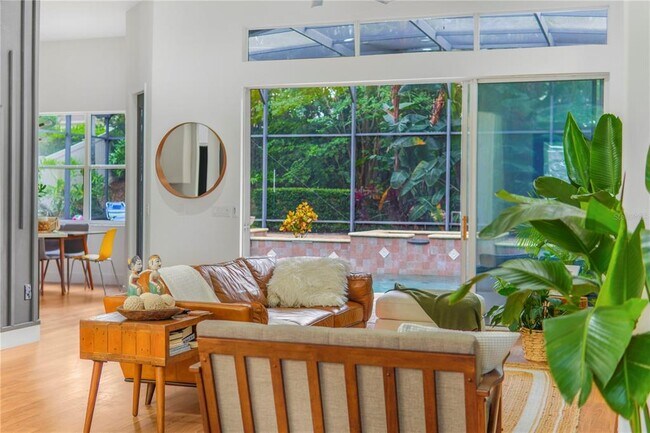 Foto del edificio - 2884 Majestic Isle Dr