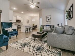 Building Photo - 2521 Finesilver Ln