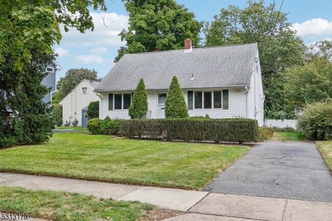 Foto del edificio - 488 Berkshire Rd