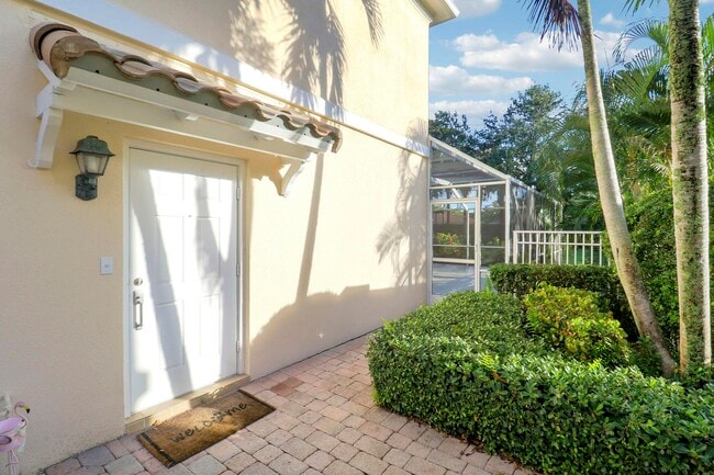 Building Photo - 468 Capistrano Dr