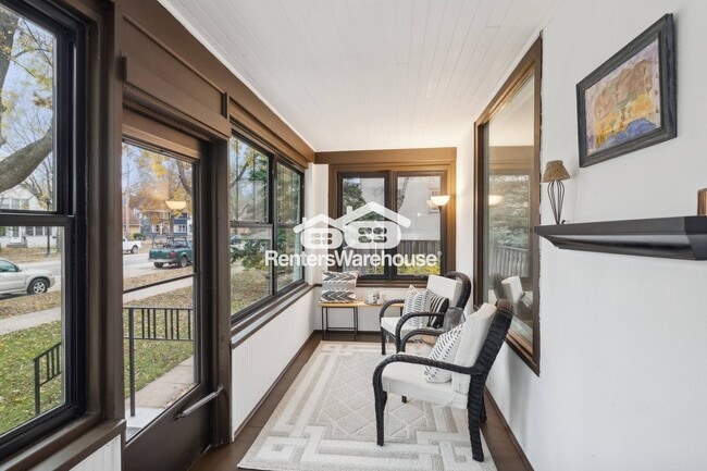 Building Photo - 3220 Minnehaha Ave