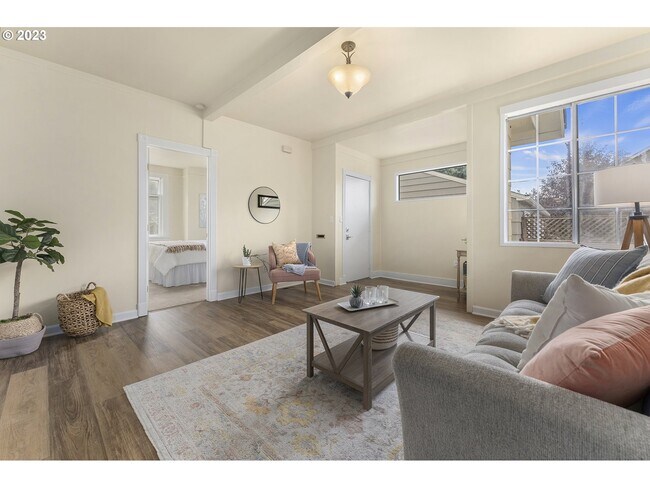 Foto del edificio - 7029 N Tyler Ave