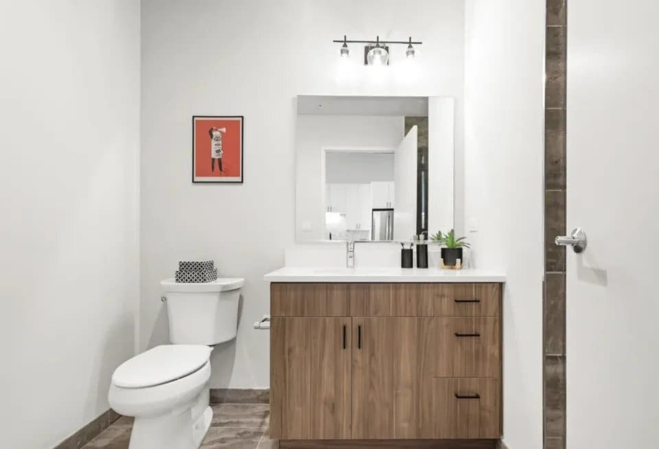 Photo - 2518 N Kedzie Blvd (Chicago, IL)