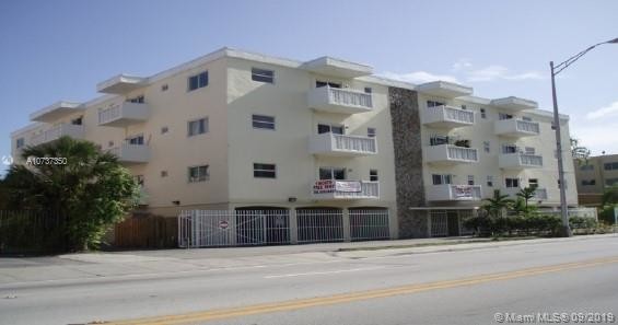 Building Photo - 360 NE 125th St