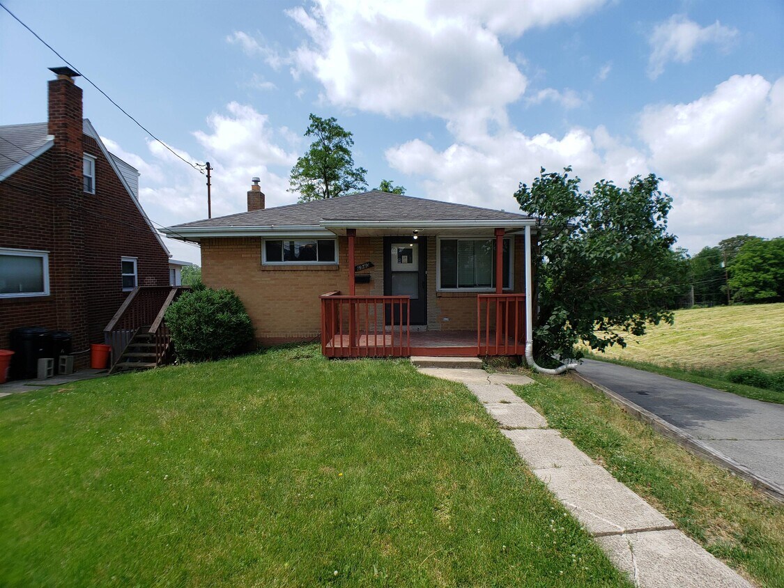 Primary Photo - 6940 Saltsburg Rd