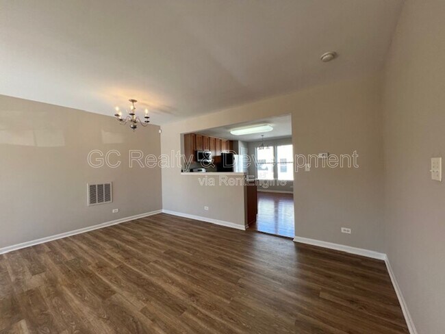 Foto del edificio - 2452 Emily Ln