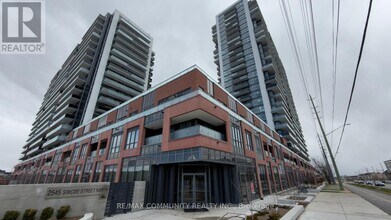 Building Photo - 2545 Simcoe St N