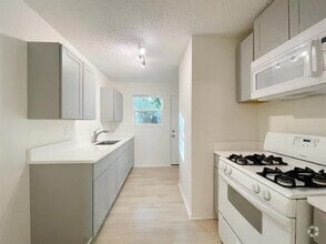 Building Photo - 6104 Calmar Cove