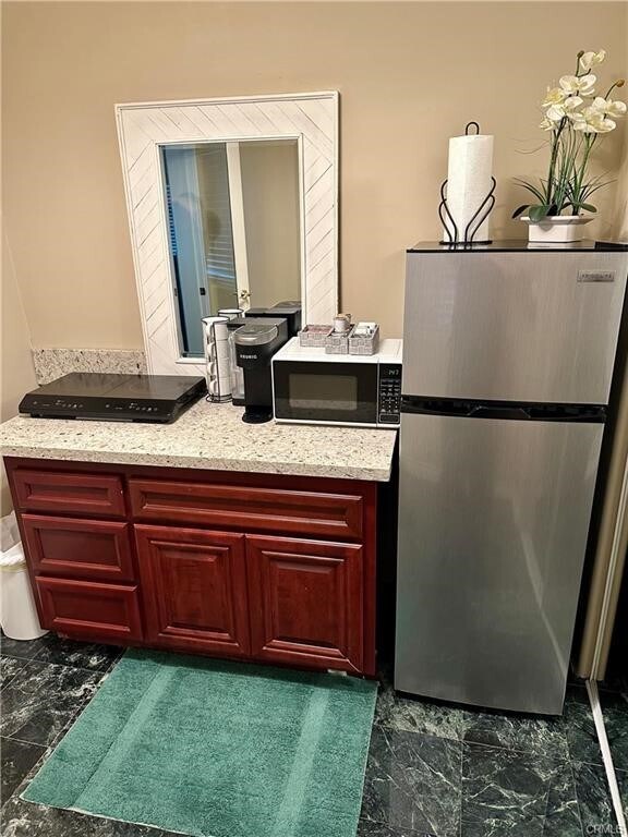 Foto del edificio - 11832 S Circle Dr