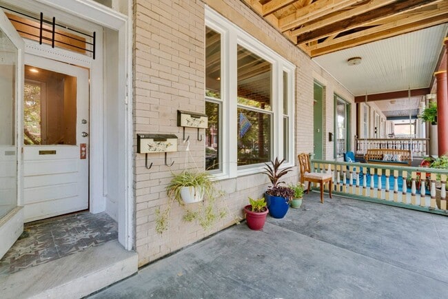 Photo - 3015 N Calvert St Apartment
