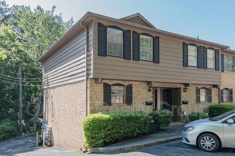 Primary Photo - 3300 Warringwood Dr