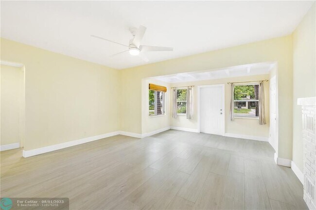 Foto del edificio - 124 SW 21st Way