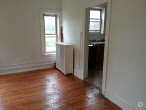 Building Photo - 4 N 3rd Ave