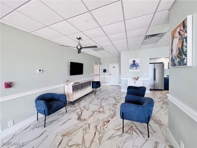 Foto del edificio - 5 Bluebill Ave